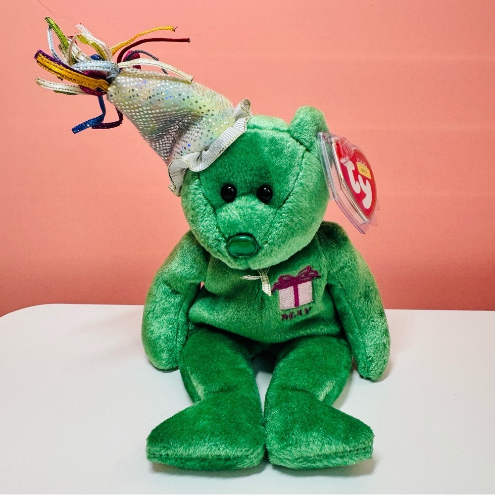 TY Birthday Beanie Bear – May (2002) with Party Hat